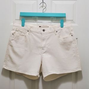 Levi's White Denim Shorts Sz 16